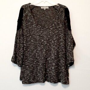 ABSOLUTELY FAMOUS Variegated Gray Lightweight V-Neck Sweater; Size 1X